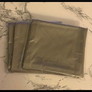 2 pack sunglass hut cloths